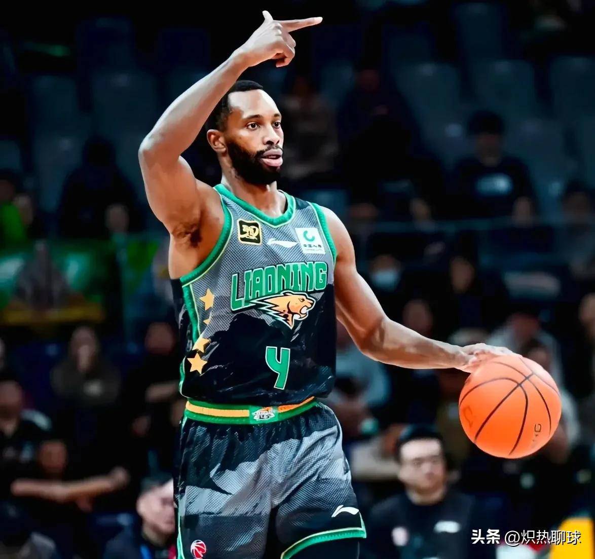 九游体育-辽宁本钢训练开放日,今晨复出首秀引欢呼,意大利杯在即,纪律约束更严格-九游体育